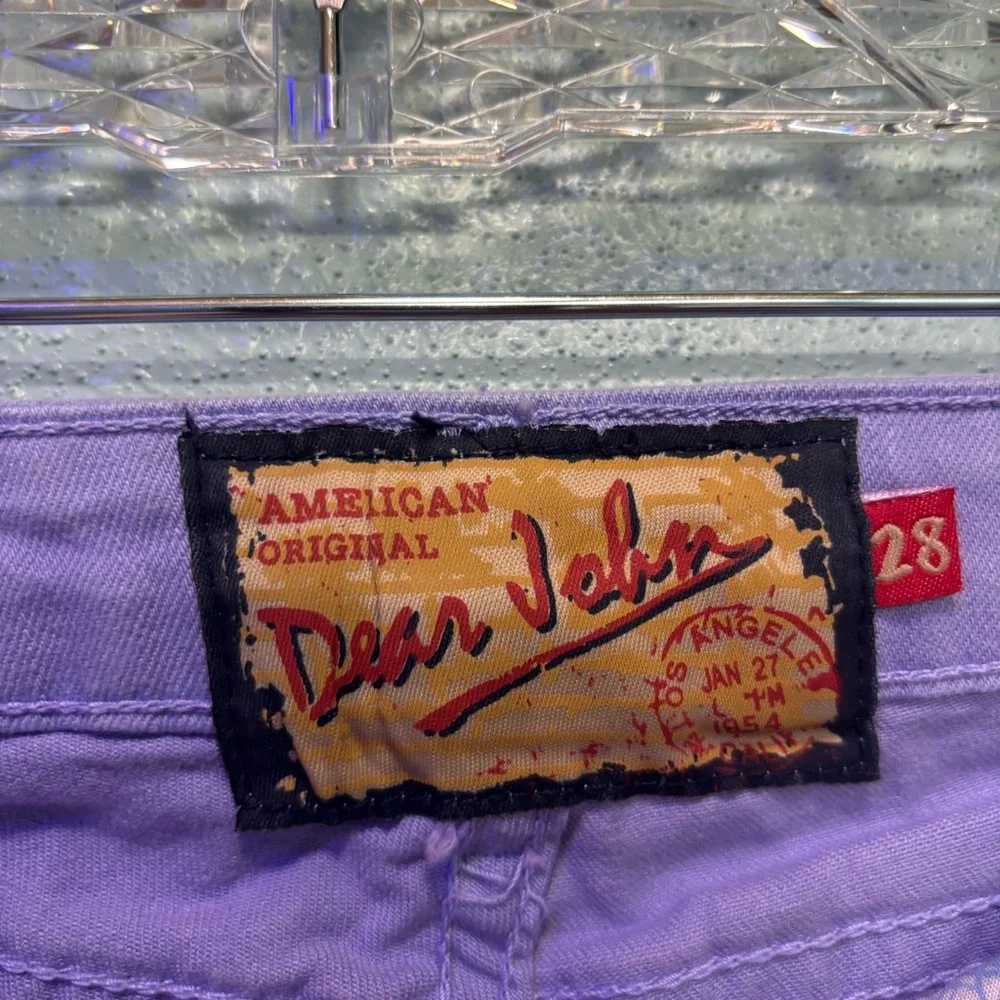 ⭐️ 3/$21 ⭐️ Dear John Lavender Denim Jeans Size 28 - Picture 2 of 8